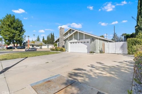 4459 Clarksdale Dr, Riverside, CA 92505-3409