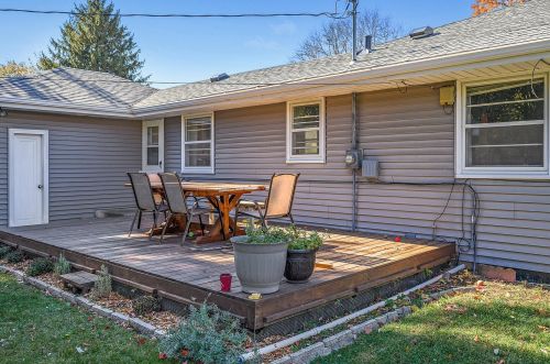 2814 Dellwood Ave, Saint Paul MN  55113-1827 exterior