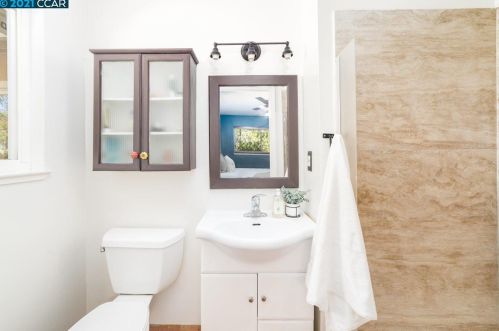 866 San Simeon Ct, Concord CA  94518-2316 exterior