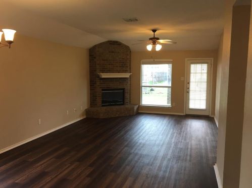 3465 Cayman Dr, Fort Worth TX  76123-3519 exterior