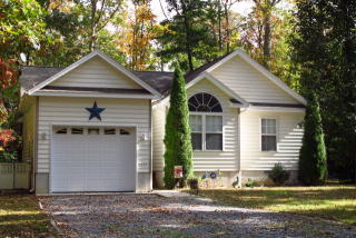 2395 Jolly Rodger Dr, Greenbackville, VA 23356-3001