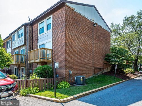 2468 Sun Valley Cir, Silver Spring MD 20906-2230 exterior