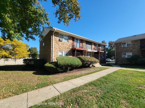 288 Matawan Ave, Cliffwood, NJ 07721-1238
