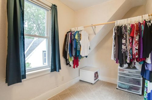 1076 Cook Ave, Saint Paul MN  55106-3323 exterior