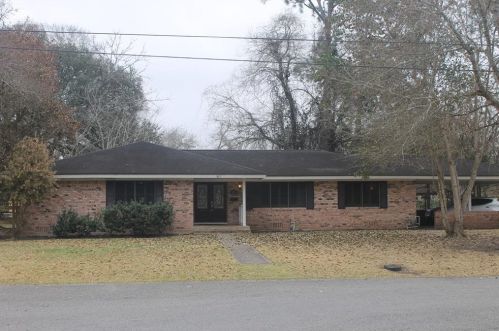 307 Hackberry St, Sugar Valley, TX 77480-3532