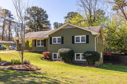 2209 Flat Shoals Rd, Atlanta, GA 30316-3703