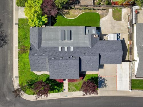 1013 Strathmore Dr, Modesto, CA 95355-4432