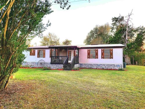 992 Victory Dr, Hiltonia, GA 30467-5435