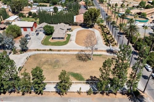 2150 Gratton St, Riverside CA  92504-5201 exterior