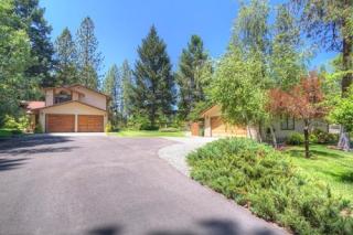 614 Becklin Dr, Merlin, OR 97532-8768
