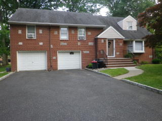 623 Fletcher Ave, Oradell, NJ 07649-2503