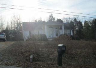 120 Station Dr, Waverly, TN 37185-1888