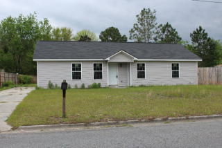 233 Glenn Bryant Rd, Hinesville, GA 31313-5201