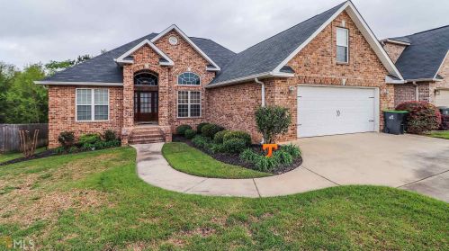 225 Charlotte Dr, Bonaire GA  31005-4908 exterior
