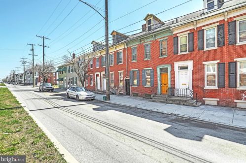 620 Philadelphia St, York, PA 17401-3326