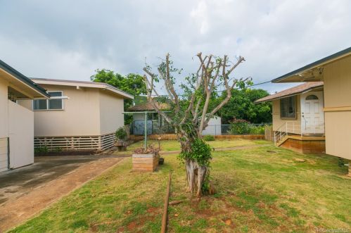 536 12 Ave, Honolulu HI  exterior