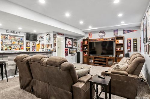 6918 Elk Ct, Aurora CO 80016-4290 exterior