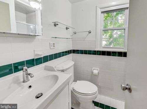 3708 Kayson St, Silver Spring MD 20906-3942 exterior