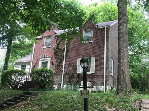 1603 Somerset Dr, Lynchburg, VA 24503-2428
