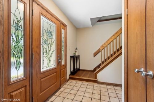 1824 Iris Dr, Palatine, IL 60074-1276