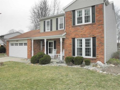 2217 Brookview Dr, Warsaw, IN 46580-3204