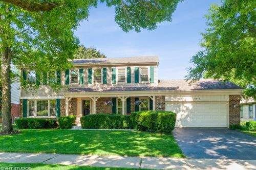 4012 Kennicott Ave, Arlington Hts, IL 60004-1368