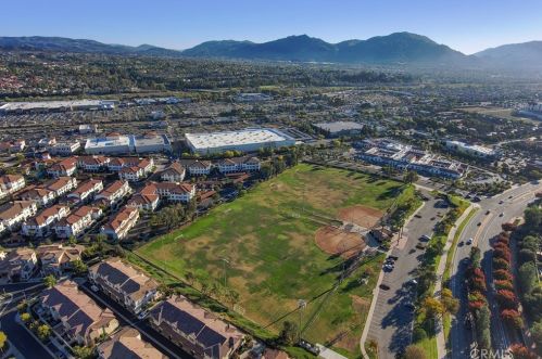 44146 Calle Ciuita, Temecula CA  92592-3992 exterior