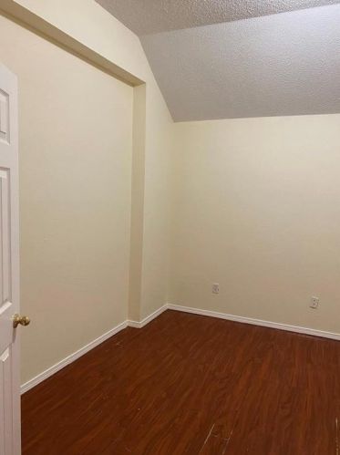 1622 Nicole Ln, Garland TX  75040-8904 exterior