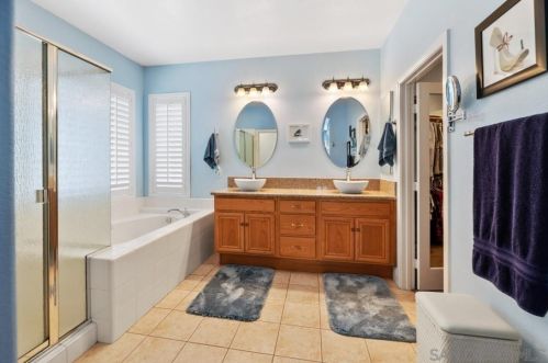 1464 Stanislaus Dr, Chula Vista CA  91913-1478 exterior