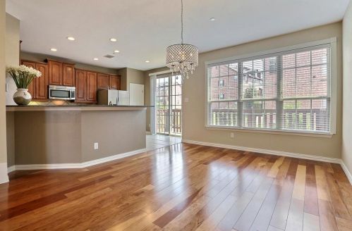 7814 Liverpool Ln, Irving TX 75063-3506 exterior