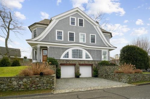 1 Nearwater Rd, Norwalk, CT 06853-1712