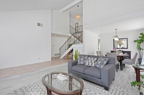 1333 Amberwick Ln, Anaheim CA  92804-5425 exterior