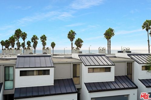 33 Sea Colony Dr, Santa Monica, CA 90405-5398