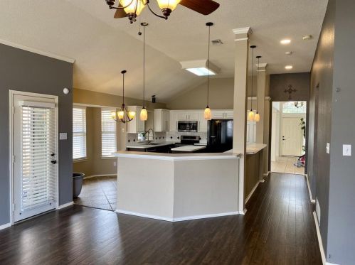 114 Somerset Dr, Garland TX  75040-1156 exterior