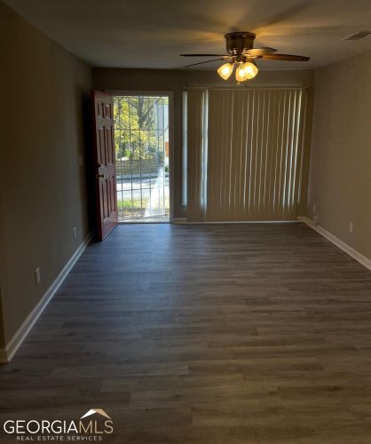 324 Fairburn Ave, Atlanta GA  30331 exterior