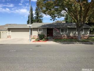 1329 Buttonwillow Dr, Modesto, CA 95355-1526