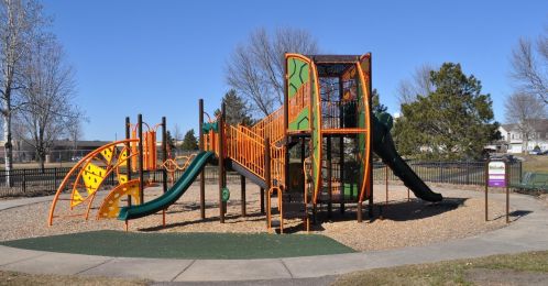 1891 Bluestem Ln, Saint Paul MN  55126-5018 exterior