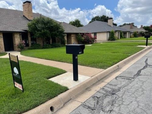 5617 Ridgerock Rd, Fort Worth TX  76132-2546 exterior