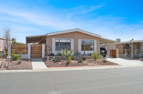 69631 Parkside Dr, Desert Hot Springs, CA 92241-8702