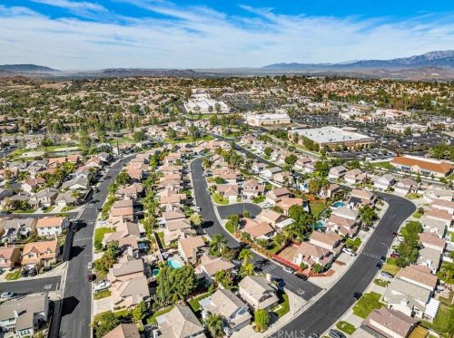 7631 Canberra Way, Riverside CA  92508-6067 exterior