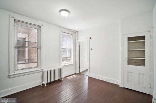 760 43rd St, Philadelphia PA  19104-1464 exterior