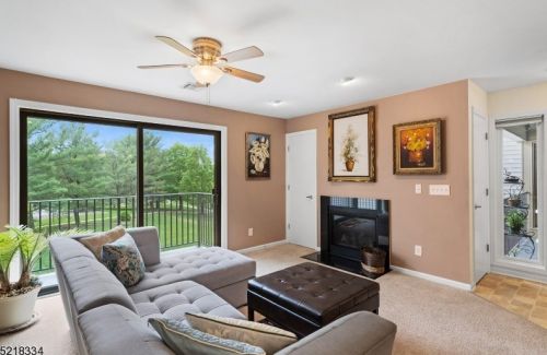 12 Sam Bonnell Dr, Clinton, NJ 08809-1100