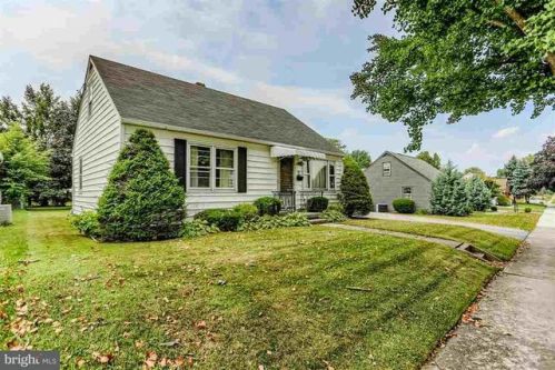 306 Moul Ave, Hanover, PA 17331-1539