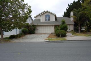 1675 Boston St, Salinas, CA 93906-4935