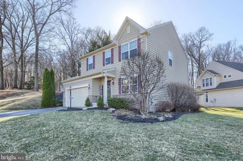 950 Chardrie Dr, York, PA 17402-7654