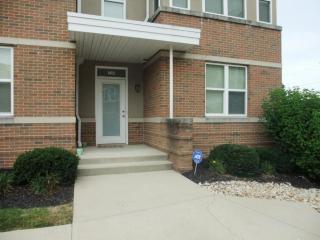 1412 Lower Green Cir, Columbus, OH 43212-1668