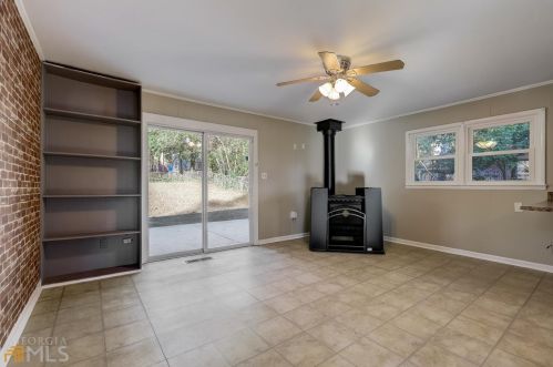 3162 Friar Tuck Rd, Atlanta GA  30340-0026 exterior