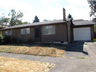 7215 Villard Ave, Portland OR  97217-5876 exterior