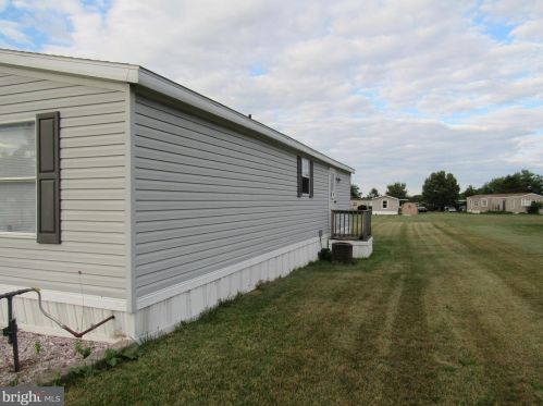 4226 Leah Ave, York PA  17315-3472 exterior