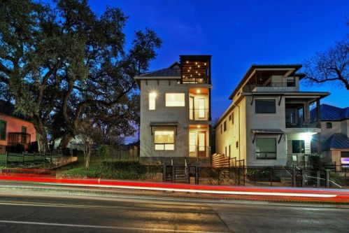 1105 12th St, Austin, TX 78702-1060
